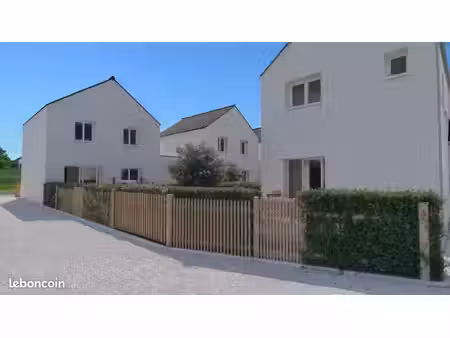 maison 4 pièces 75 m²