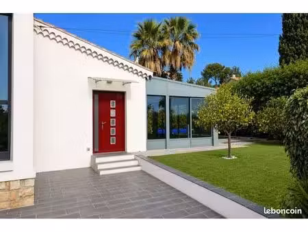 villa indépendante contemporaine avec piscine – la garde