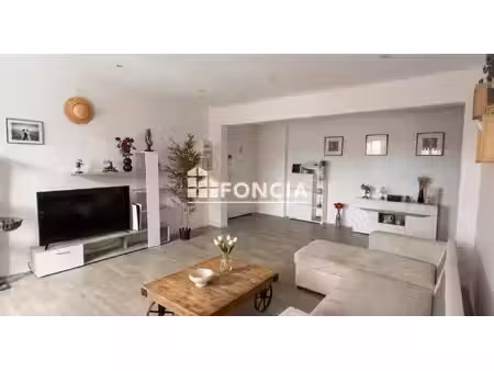 exclusivité – appartement de caractère face à la cathédrale (83 m²) – boulogne-sur-mer vie