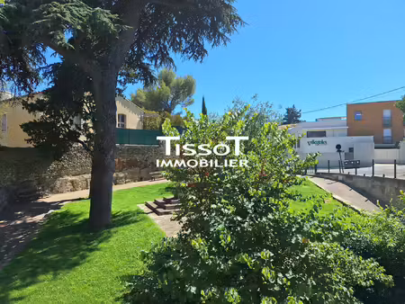 appartement d'exception aux villégiales  tour magne à nîmes
