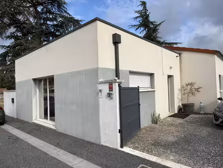 maison contemporaine de plain-pied prestations de qualité