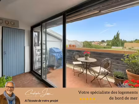 leucate village - maison de caractère avec terrasse suspendue