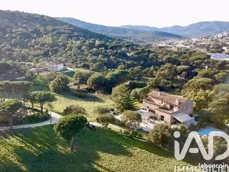 maison 17 pièces 411 m²