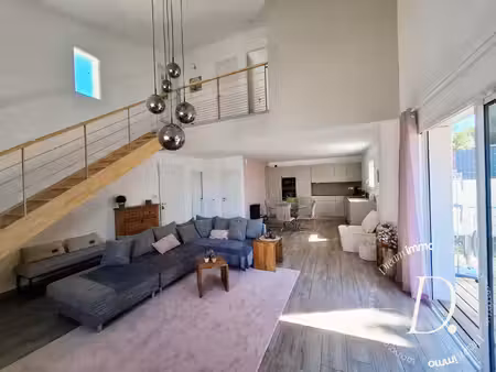 jolie villa contemporaine 3 pièces - le pouget (34230)