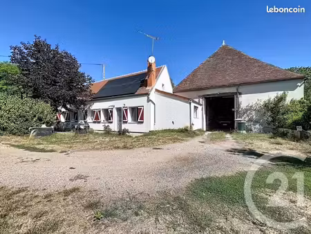 longère 5 pièces 162 m²