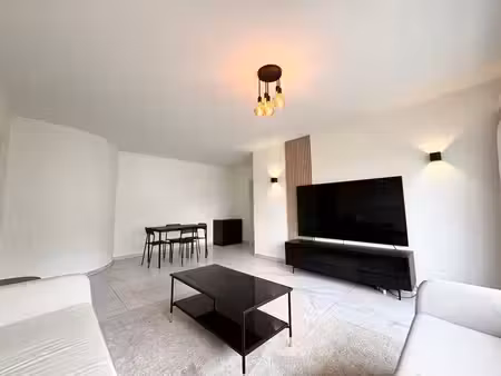 appartement à louer à woluwe-saint-lambert € 1.300 (lqwax) - latour & petit bxl location |