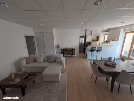 appartement rdc centre ville ebreuil