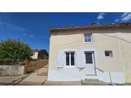 maison 4 pièces 90 m² à vendre / acheter civray 86400 ? | era immobilier