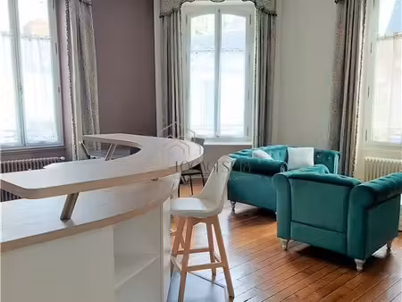 appartement 3 pièces 74 m²