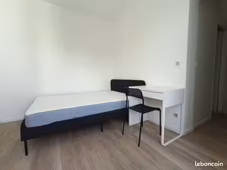 studio 1 pièce 15 m²