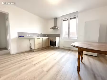 à louer – appartement duplex meublé 87 m² – centre raillencourt-sainte-olle