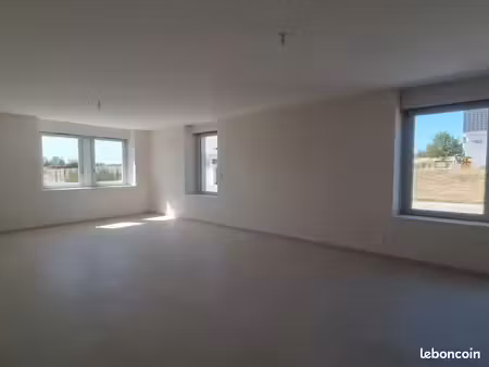 ? à louer – appartement neuf de 95 m² avec garage de 23 m²
