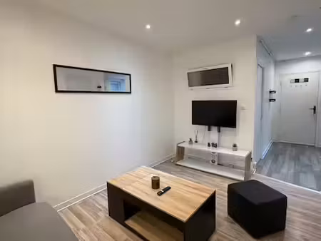 t2 meublé 35 m² – 1er étage – lorient