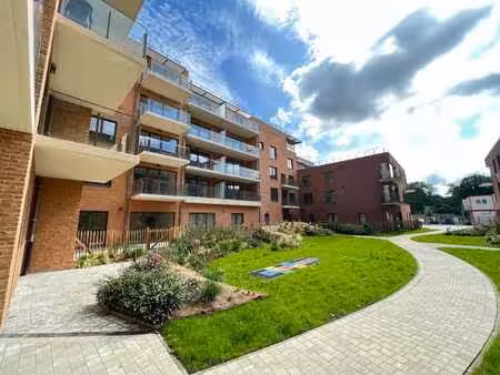 lumineux appartement 2ch neuf avec parking