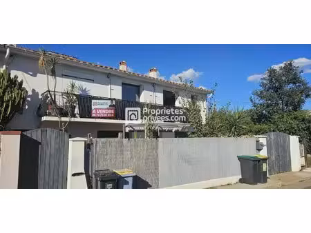 maison saint laurent de la salanque de 180 m2 divisée en deux appartements