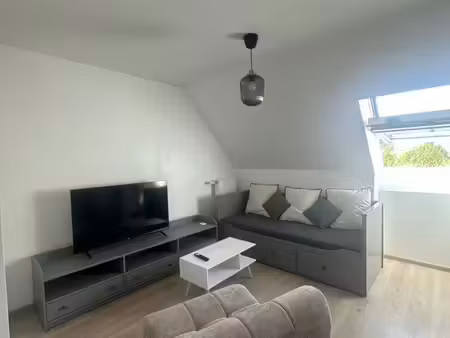 studio meublé est complètement équipé