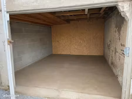 location box stockage 8m2