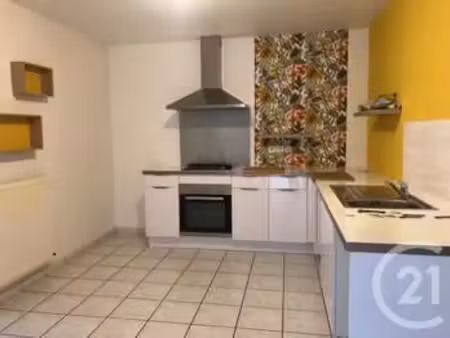 location maison à châteaubriant centre (44110) : à louer / 92m² châteaubriant centre