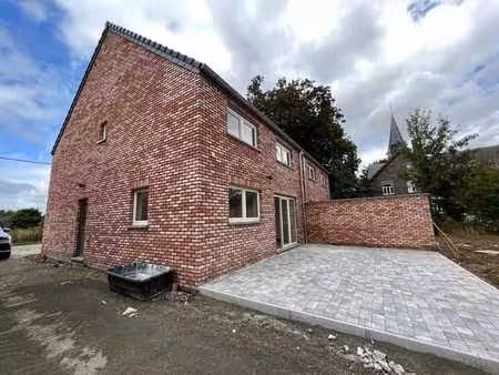 maison 4ch. neuve avec bureau