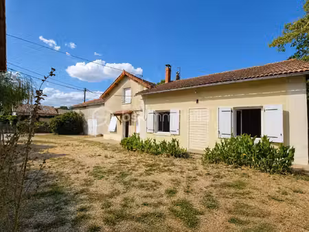 maison ancienne de 191 m² à maire-levescault