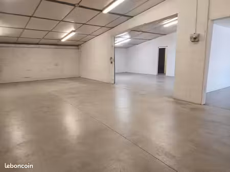 parking/box 220 m² golbey