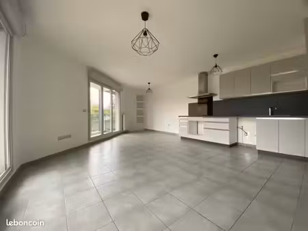 appartement 3 pièces 66 m²