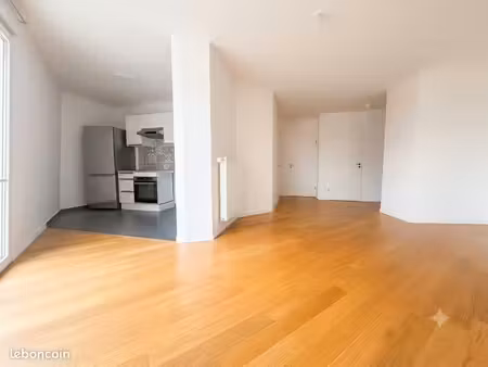 appartement 4 pièces 79 m²