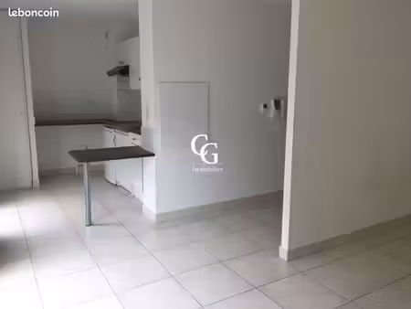 appartement 1 pièce 27 m²