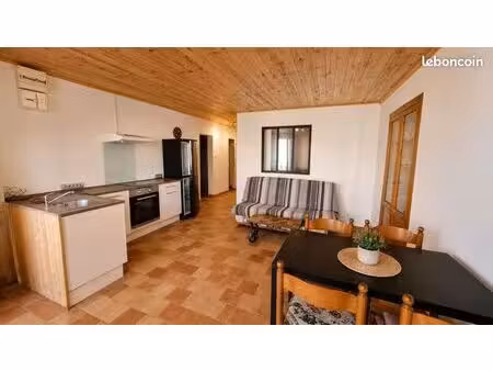 loue appartement 39m2 sur saint jean d angely