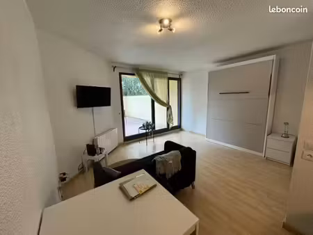 studio entièrement meublé de 30m2 dans la résidence sécurisée des cyclades