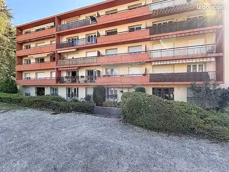 appartement 5 pièces 97 m²
