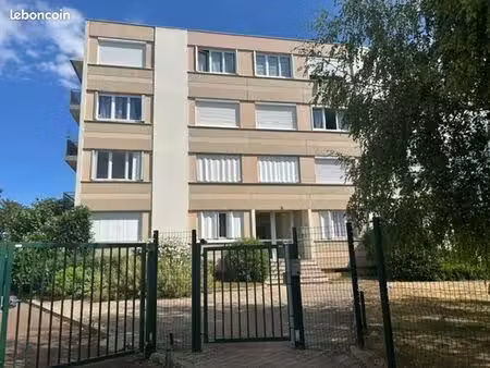 appartement 3 pièces 65 m²