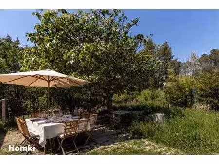 appartement t1 de 26 m² à saint-raphaël 83700