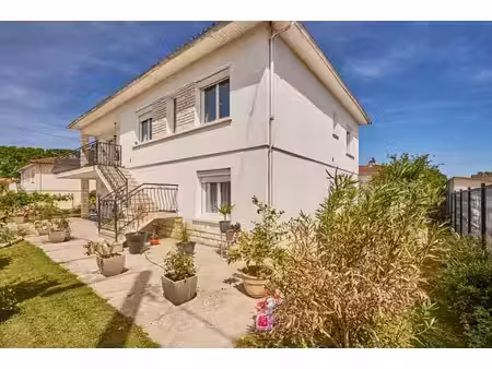 maison t5 de 126 m² à villeneuve-sur-lot 47300