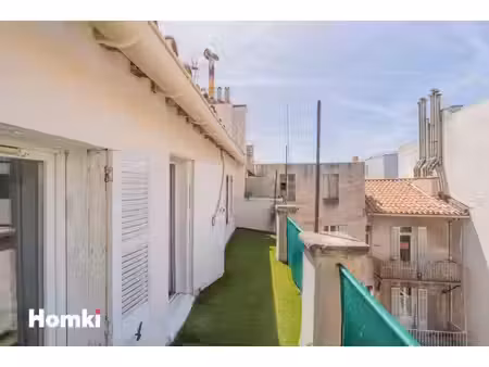 appartement t3 traversant de 64 m² à marseille 13006  rue paradis