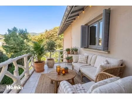 menton – riviera palace – élégant 2/3 pièces rénové au cœur d’une résidence belle époque