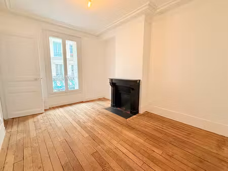 appartement paris 3 pièce(s) 44.32 m2