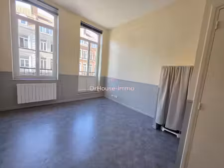 location : studio à lille république