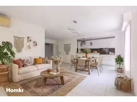 appartement t4 de 80 m² à villeneuve-loubet 06270  avenue du docteur julien lefebvre
