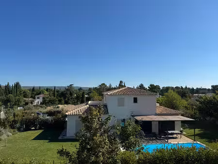 cruyes piscine 175m² aix nord
