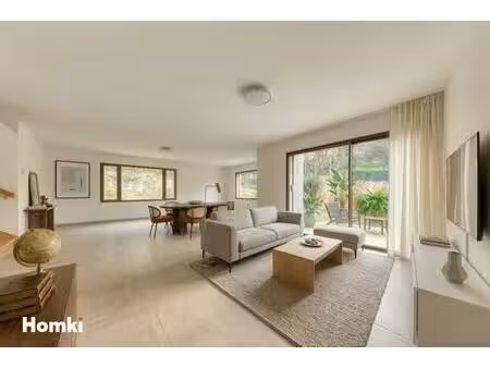 maison/villa t6 de 147 m² à sainte-foy-lès-lyon 69110
