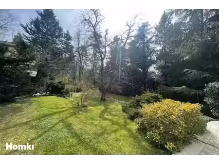 terrain de 749 m² à charbonnières-les-bains 69260  rue benoît bennier