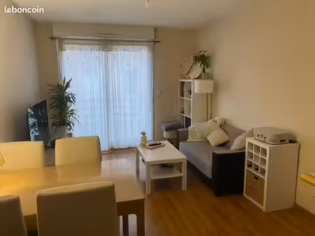 loue appartement t2