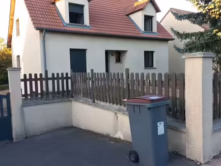 maison independante de 120 m2 avec sous sol