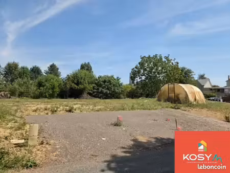 terrain à bâtir de 505 m² à becon-les-granits (49)