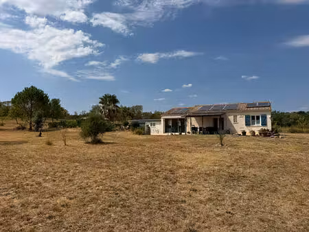 villegailhenc ? maison de plain-pied avec piscine sur 3 65 hectares de terrain clos et arb