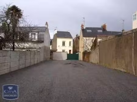 location garage box et parking à saint-nazaire (44600) : à louer / saint-nazaire