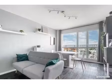 location chambre 10m2 dans un appartement de 73m2 - caen