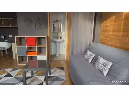 studio meublé de 20 m² au calme – écully