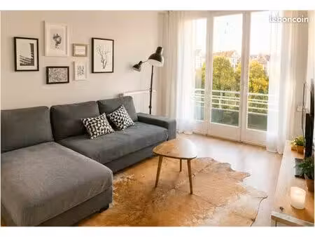 t2 meublé 37 m² – lyon 3e – vue dégagée – 850 cc